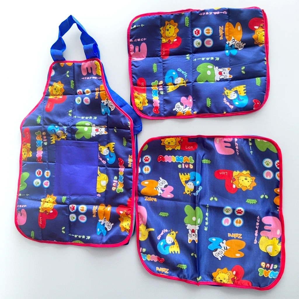 Apron, Table Mat and Napkin Set: Animal Club